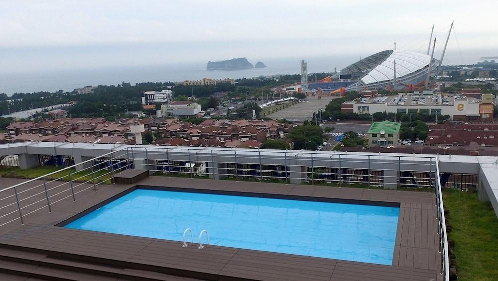 西归浦js酒店 西归浦市 外观 照片