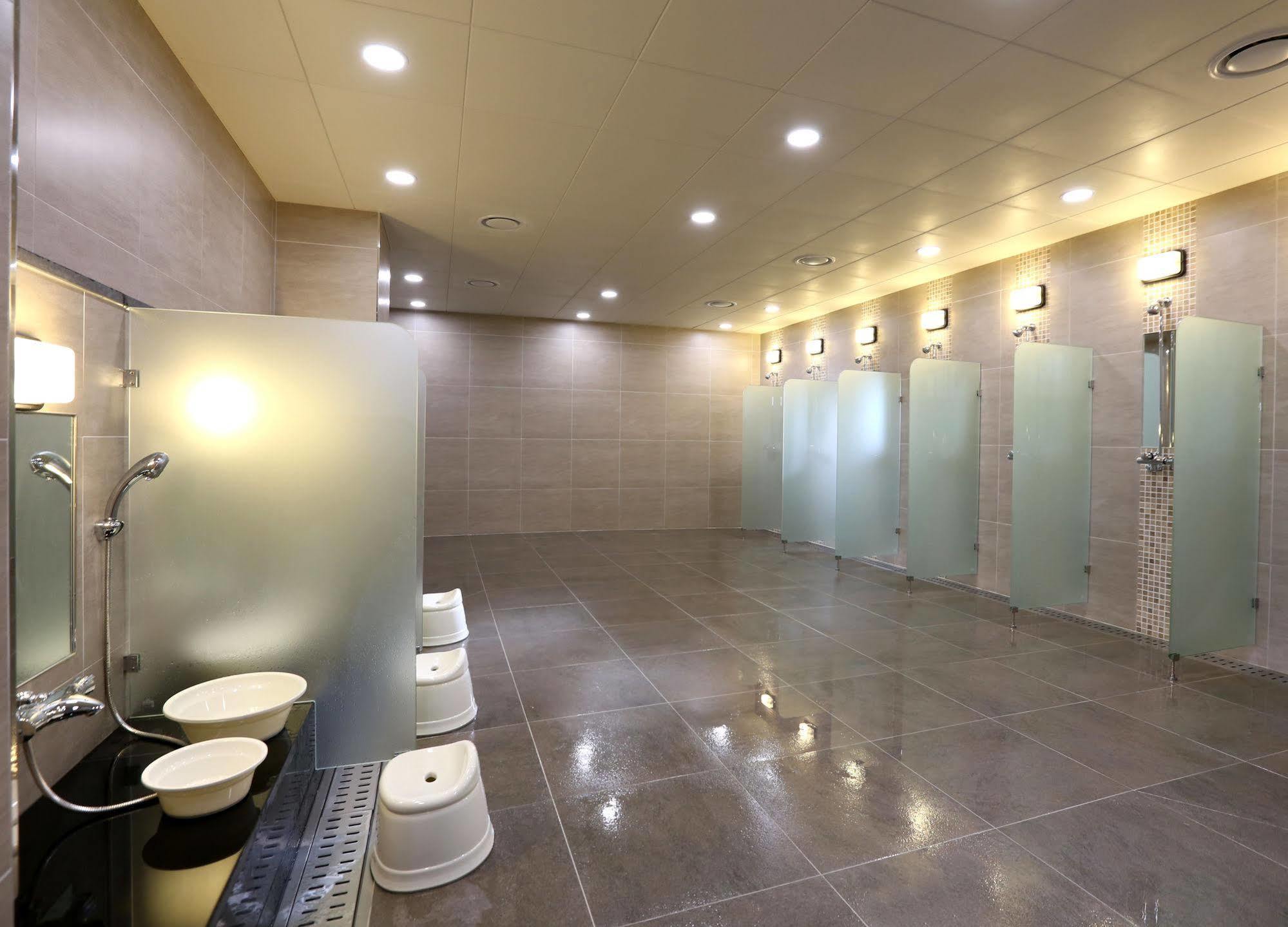 西归浦js酒店 西归浦市 外观 照片